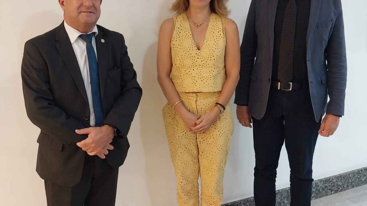 FOTO DR. ALBERTO- DR CINTRA E ALESSANDRA BELTRAN - JANEIRO - 23