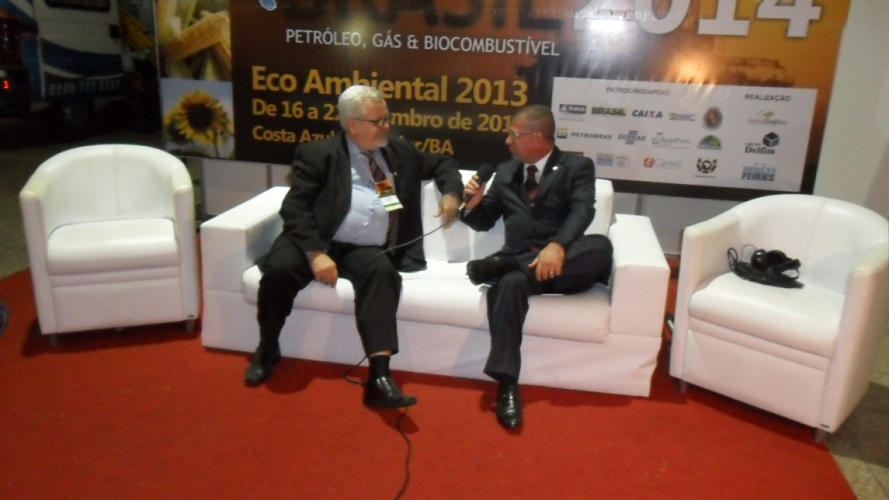 Dr. Alberto em entrevista na abertura da Feira Internacional de Petróleo