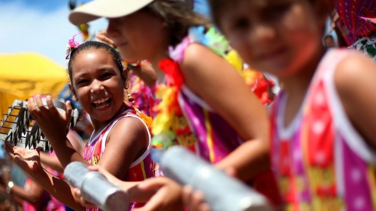 crianacarnaval.jpg